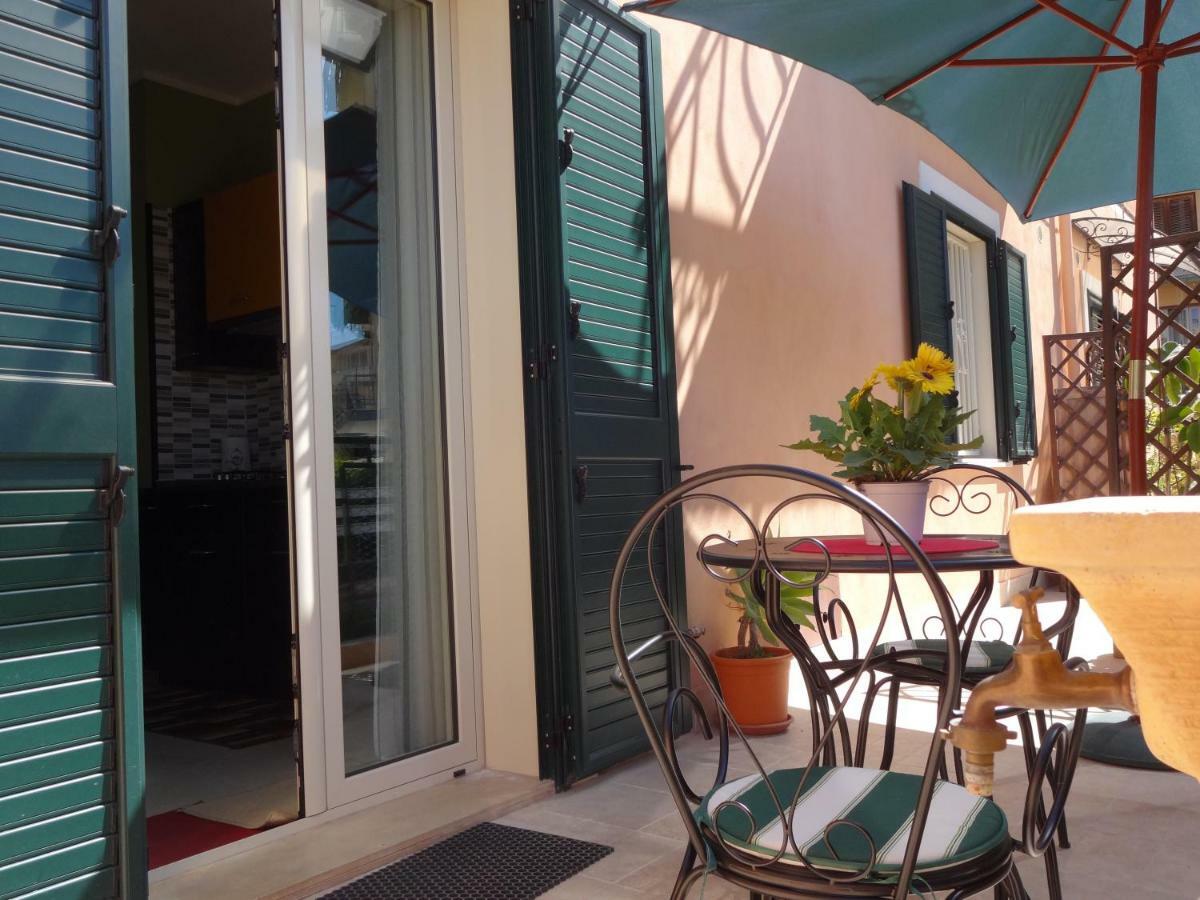 Апартаменты La Casa Sul Viale Сиракузы Экстерьер фото